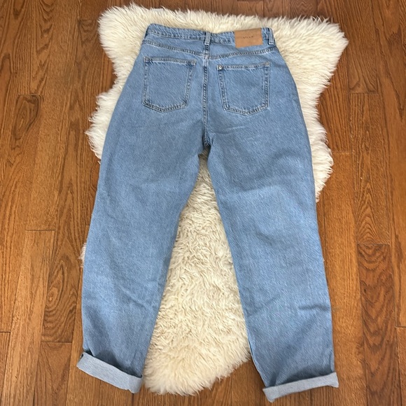 High Waist Jeans - Picture 3 of 4